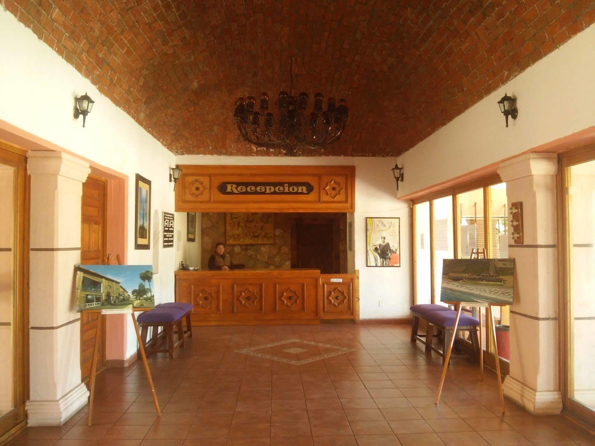 Hotel Mision Catavina מראה חיצוני תמונה